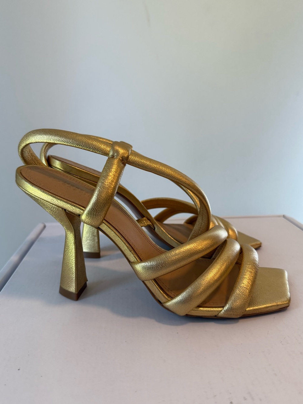 Mercedes Castillo Gold Snake Embossed Strap Stiletto Size 8.5 Sandals #Lux-SH-1